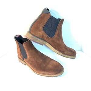 TED BAKER Brown Suede Bronzo
Chelsea Boot 10